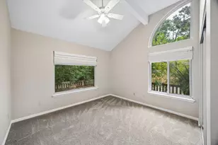 46 Lakeridge Dr, The Woodlands, TX 77381 - Photo 16