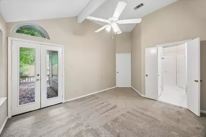 46 Lakeridge Drive, The Woodlands, TX 77381 - Photo 12
