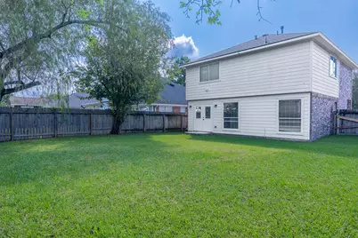 12211 Greenmesa Drive, Houston, TX 77044 - Photo 14