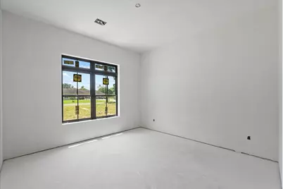 117 Daisy Ln, Baytown, TX 77523 - Photo 32
