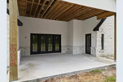 117 Daisy Ln, Baytown, TX 77523 - Photo 6