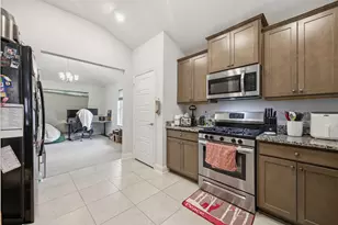 490 Terra Vis Cir, Montgomery, TX 77356 - Photo 6