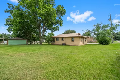 21 Clearview Street, Point Blank, TX 77364 - Photo 40