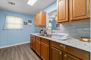 21 Clearview St, Point Blank, TX 77364 - Photo 18