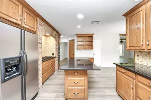 3923 Cypress Lake Dr, Spring, TX 77388 - Photo 4