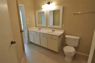 5823 Ridgebluff Ln, Katy, TX 77449 - Photo 12