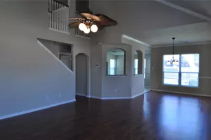 5823 Ridgebluff Ln, Katy, TX 77449 - Photo 4