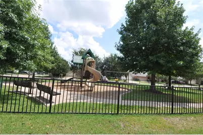 5823 Ridgebluff Lane, Katy, TX 77449 - Photo 22