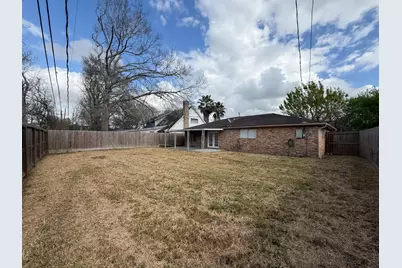 10815 Sagecrest Lane, Houston, TX 77089 - Photo 38