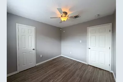 10815 Sagecrest Lane, Houston, TX 77089 - Photo 14
