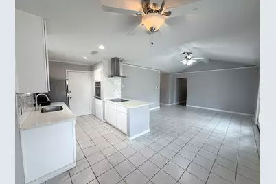10815 Sagecrest Lane, Houston, TX 77089 - Photo 10
