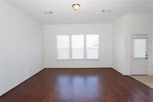 2002 Lansing Cove Dr, Fresno, TX 77545 - Photo 2