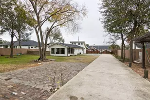 1910 East Ave, Katy, TX 77493 - Photo 30