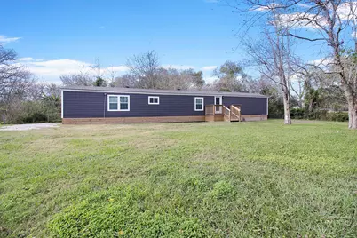 6506 N Martin Luther King Avenue, Hitchcock, TX 77563 - Photo 2