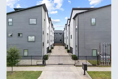 2404 Hadley Street #C, Houston, TX 77003 - Photo 14