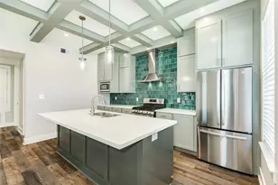 3228 Avenue R, Galveston, TX 77550 - Photo 10