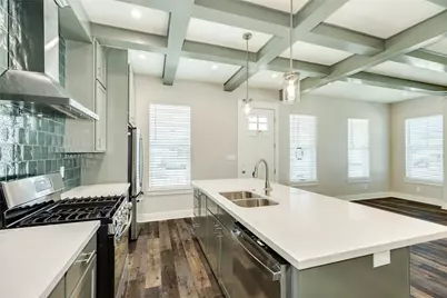 3228 Avenue R #2, Galveston, TX 77550 - Photo 12
