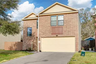 679 Fallow Ln, Alvin, TX 77511 - Photo 2