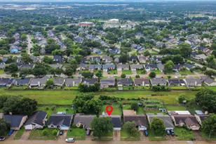 12423 Tambourine Dr, Houston, TX 77477 - Photo 36