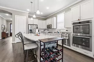 168 Chestnut Bay, The Woodlands, TX 77382 - Photo 8
