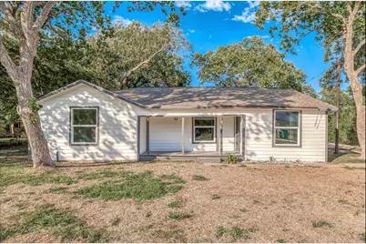2812 Fisher Hill, Baytown, TX 77520 - Photo 1
