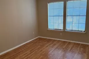 200 Pecan Dr, League City, TX 77573 - Photo 12