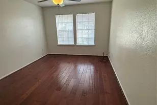 200 Pecan Dr, League City, TX 77573 - Photo 16