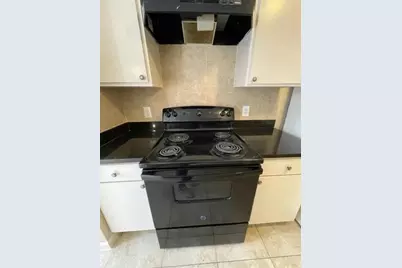 6633 W Airport Boulevard #1202, Houston, TX 77035 - Photo 8
