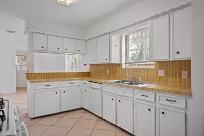 22826 Briarcreek Boulevard, Spring, TX 77373 - Photo 10
