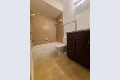 752 Memorial Mews Street #B, Houston, TX 77079 - Photo 14