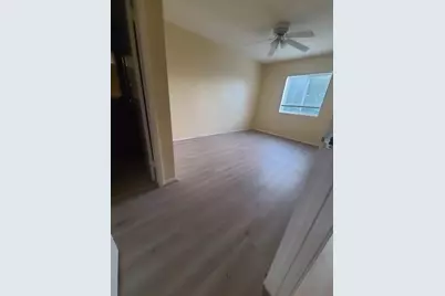 752 Memorial Mews Street #B, Houston, TX 77079 - Photo 20