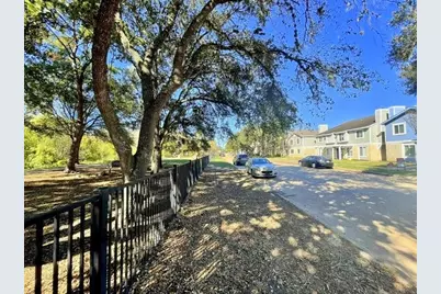 752 Memorial Mews Street #B, Houston, TX 77079 - Photo 18