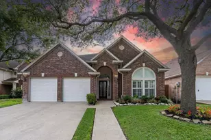 1211 Campton Ct, Houston, TX 77055 - Photo 1
