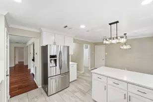 2018 Old Dixie Dr, Richmond, TX 77406 - Photo 10