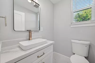 3344 Sanders Street, Houston, TX 77004 - Photo 32