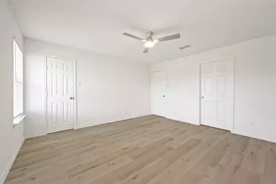 22511 Sweetglen Court, Spring, TX 77373 - Photo 14