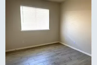 9019 N Ferndale Place Drive, Houston, TX 77064 - Photo 14