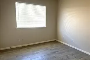 9019 N Ferndale Pl Dr, Houston, TX 77064 - Photo 14