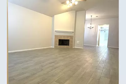 9019 N Ferndale Place Drive, Houston, TX 77064 - Photo 6