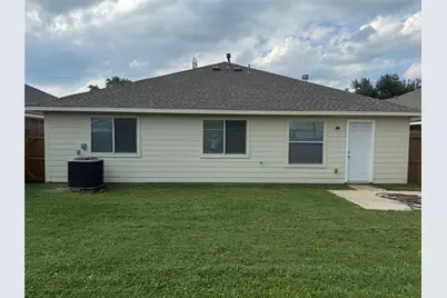 9019 N Ferndale Place Drive, Houston, TX 77064 - Photo 18