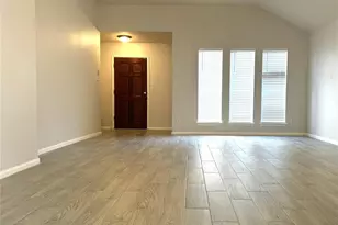 9019 N Ferndale Pl Dr, Houston, TX 77064 - Photo 4