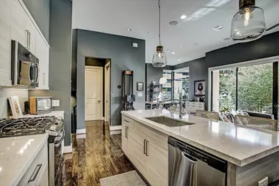 1004 California Street #101, Houston, TX 77006 - Photo 14