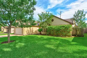 22131 Eagle Meadow Dr, Katy, TX 77450 - Photo 2