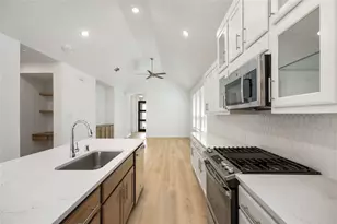 12135 Wild Bnd Dr, Mont Belvieu, TX 77523 - Photo 12
