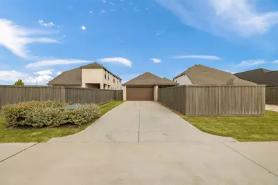 12135 Wild Bend Drive, Mont Belvieu, TX 77523 - Photo 28