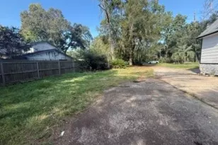 29702 E Hawthorne Dr, Spring, TX 77386 - Photo 36