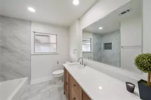 124 Lazy Ln, Baytown, TX 77520 - Photo 12