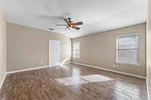 21146 Terrace Vine Ln, Spring, TX 77379 - Photo 16