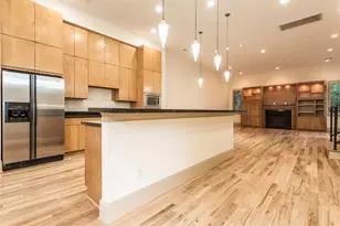 2034 Colquitt St, Houston, TX 77098 - Photo 12