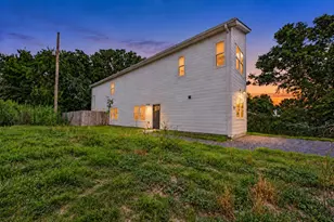 7903 Sunnyhill St, Houston, TX 77088 - Photo 16